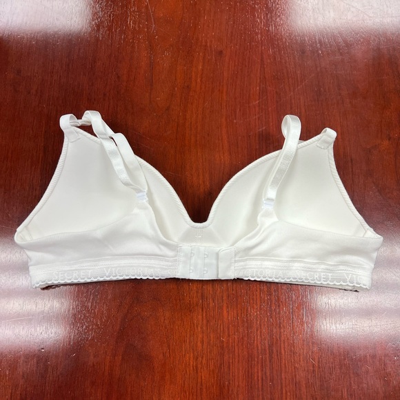 Victoria's Secret White Ribbed Women's Bra Sz 38B ,NWOT - Picture 2 of 4